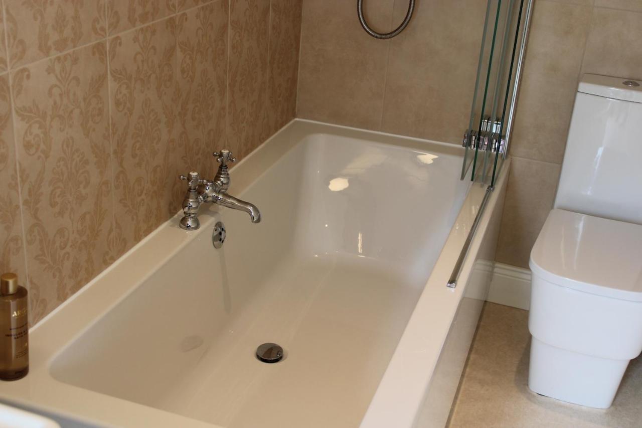 Belford House Self Check-In Rooms & Apartments Haltwhistle Exteriör bild